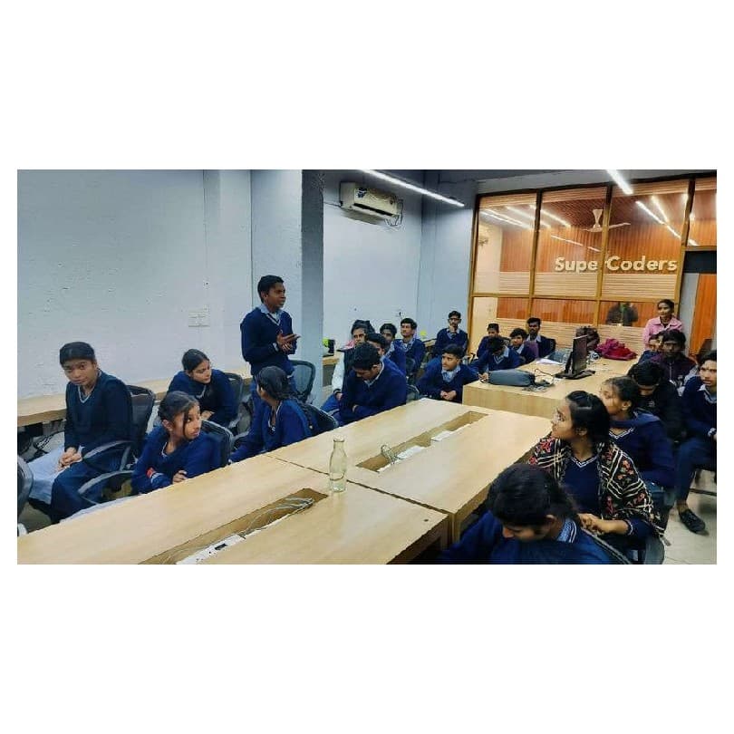 Industrial visit for school students seeking careers in the high-growth IT industry